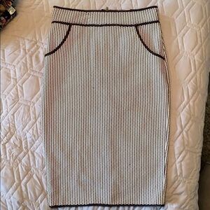 Monochrome Stretch Body Con Pencil Skirt